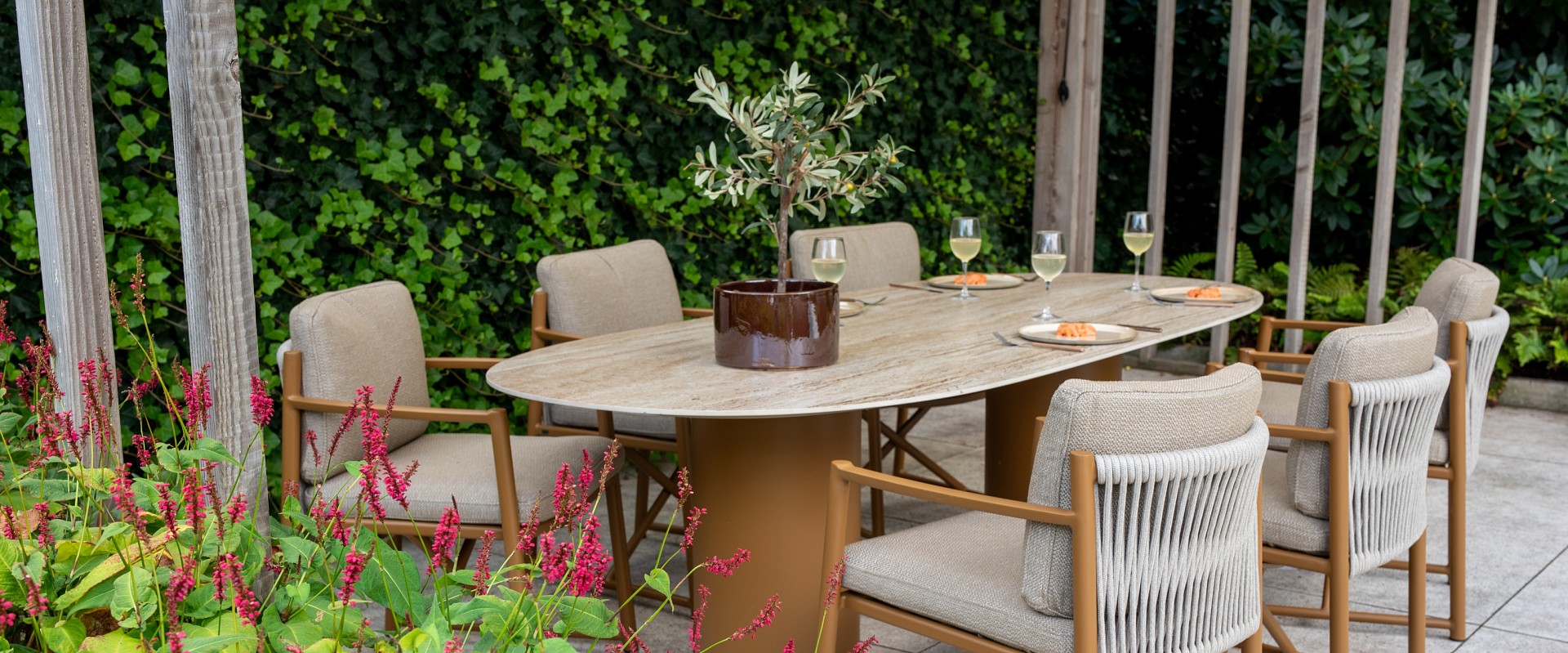 marina dining set with colorado table 06.jpg?1769179250&focus=54.58 34