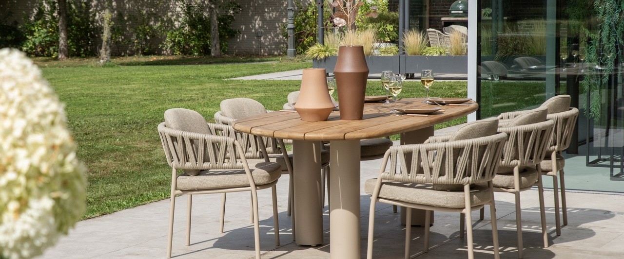 calma dining set latte with estate table teak 07 groot