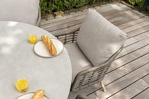 Taste by 4 Seasons Outdoor Puglia dining set met Prado eettafel rond Ø 160cm Latte