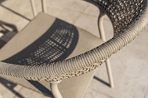 Taste by 4 Seasons Outdoor Sienna dining set met Sarah eettafel rond 120cm Latte