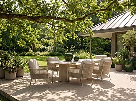 Taste by 4 Seasons Outdoor Maya low dining set latte