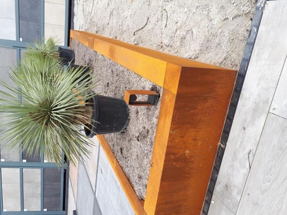 Stapelblok afdekker hoekstuk 15x15x43 cm Corten * OP=OP
