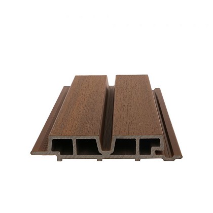 NewTechWood composiet co-extrusie wand bekleding Castellation PRO65 3,3 x 18 x 390cm Ipé*