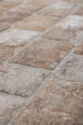 ++ Kasseisteen lineair 8cm LIVV TOSCA UITVERKOCHT - 6 cm uitvoering verwacht week 26