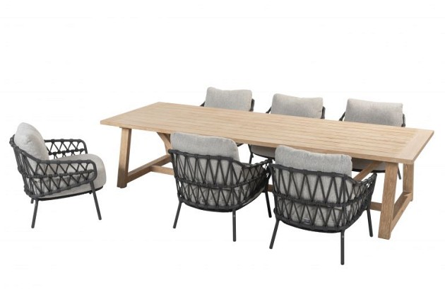 4 Seasons Outdoor Calpi low dining set met Noah brushed teak eettafel 300x100cm OP=OP
