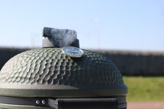 Kamado solo green