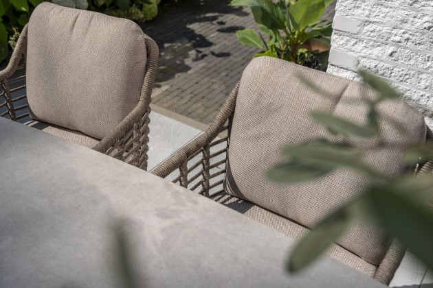 Taste by 4 Seasons Outdoor Manolo tuintafel latte met geprint keramiek tafelblad 180 x 95 cm