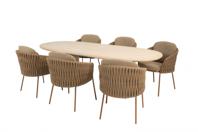 4 Seasons Outdoor Molina dining set Amber met Hampton eettafel ovaal verwacht eind augustus