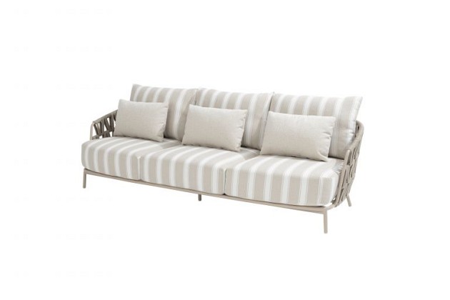 4 Seasons Outdoor Beverly loungeset met Boaz loungetafels en bijzettafel latte