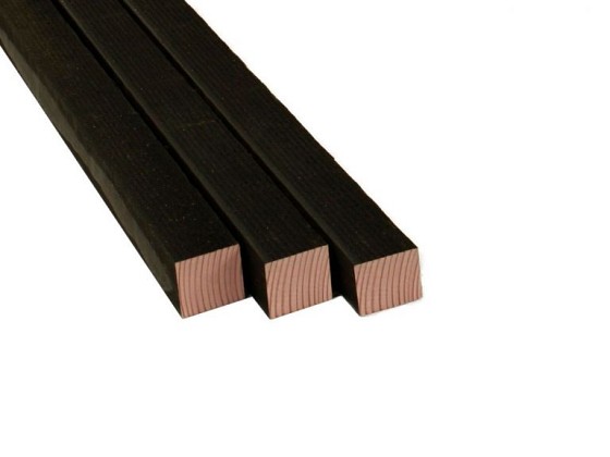 Douglas geschaafde paal 4,5 x 4,5 x 300 cm, zwart gespoten.*