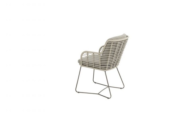 4 Seasons Outdoor Fabrice dining set Latte met Prado eettafel rond Ø 160cm Teak