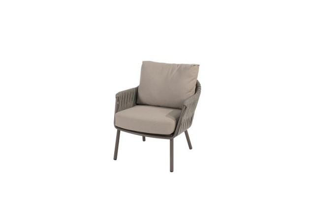 Taste by 4 Seasons Outdoor Cannes low dining set met Donato low dining tafel Ø 160cm Terre