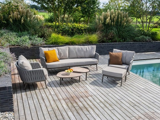 Taste by 4 Seasons Outdoor Cannes loungeset met Vic loungetafel Terre