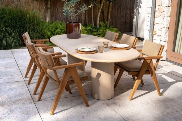 4 Seasons Outdoor Hampton eettafel ovaal 240x105cm verwacht eind augustus