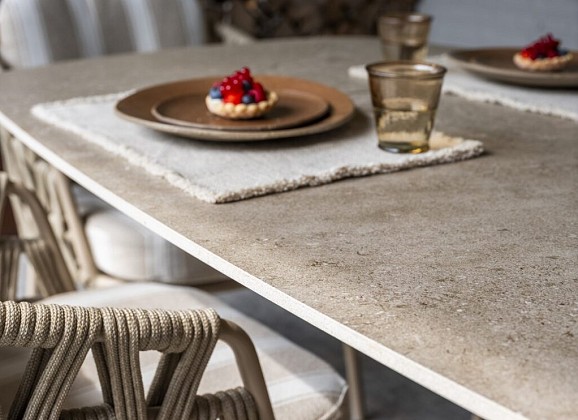 Taste by 4 Seasons Outdoor Prado eettafel ovaal keramisch blad Terre 240x105cm
