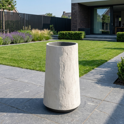 $ Belloro Vaas 550 x 1100 mm (DIA x H) - Ecru