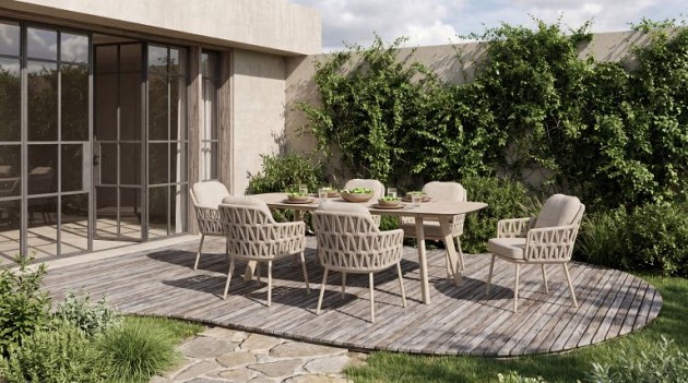 Taste by 4 Seasons Outdoor Santino dining set latte